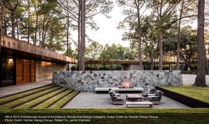 ASLA 2015 Professional Award of Excellence, Residential Design Category. Cedar Creek by Hocker Design Group. Photo Credit: Hocker Design Group, Robert Yu, Justin Clemons