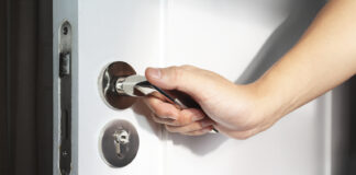 closing door