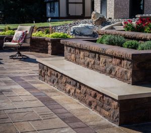 Patio Wall Border