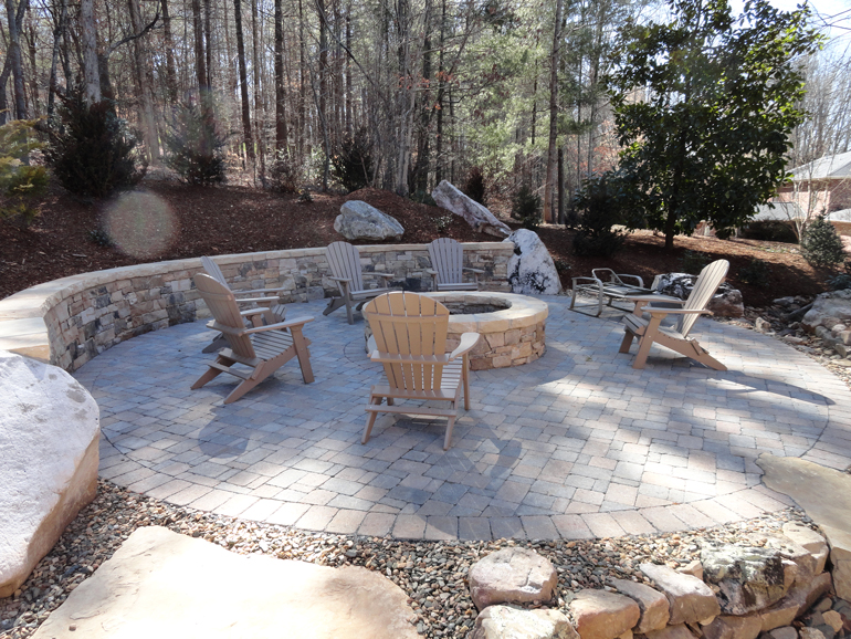 Paver patio and fire pit