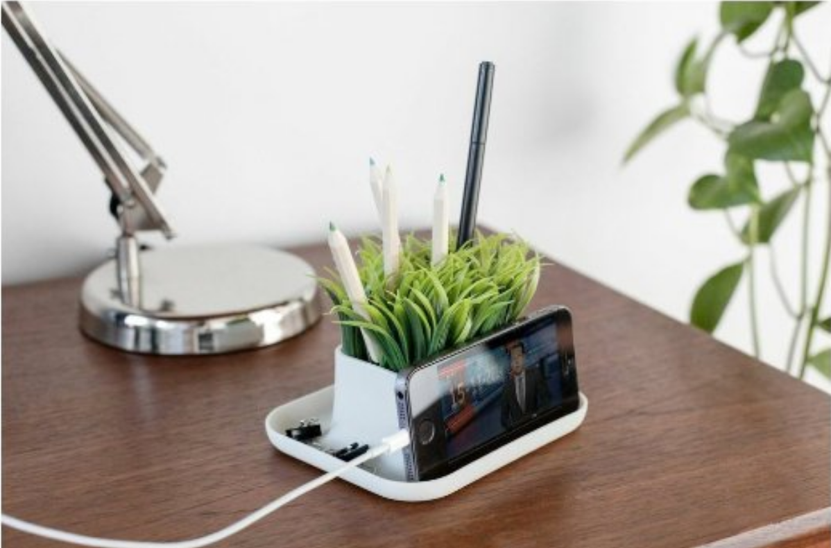 Grass phone stand