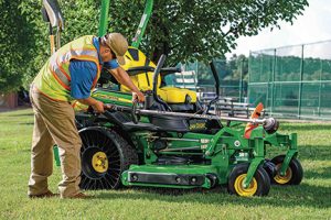 Z900 ZTrak™ From John Deere mowers