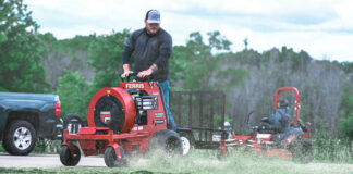 FB1000 Hurricane stand-on blower