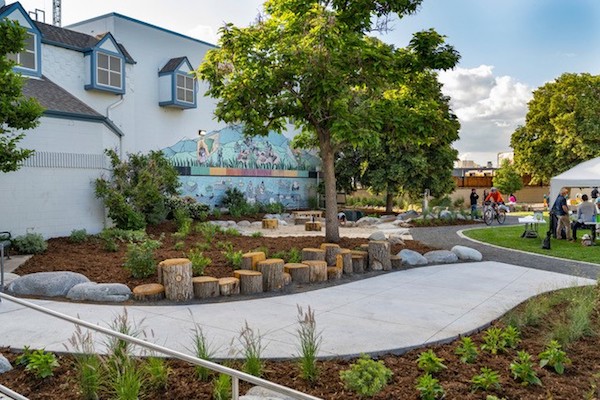 landscape contractors