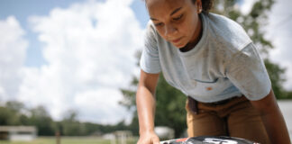Carhartt women trades