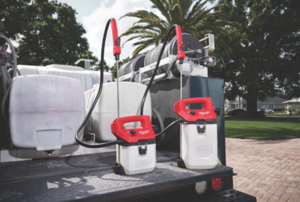 Lawn Spreaders Sprayers & Seed