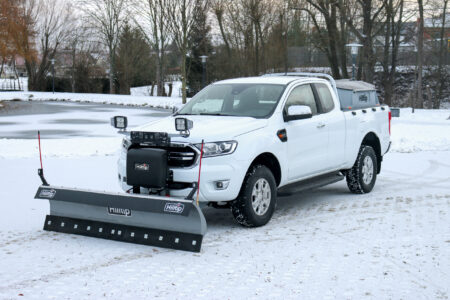 Hilltip SnowStriker