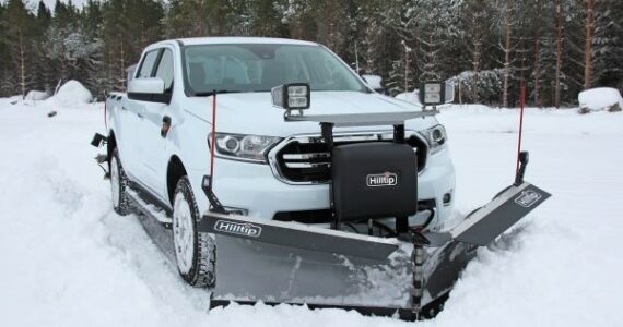 Hilltip SnowStriker